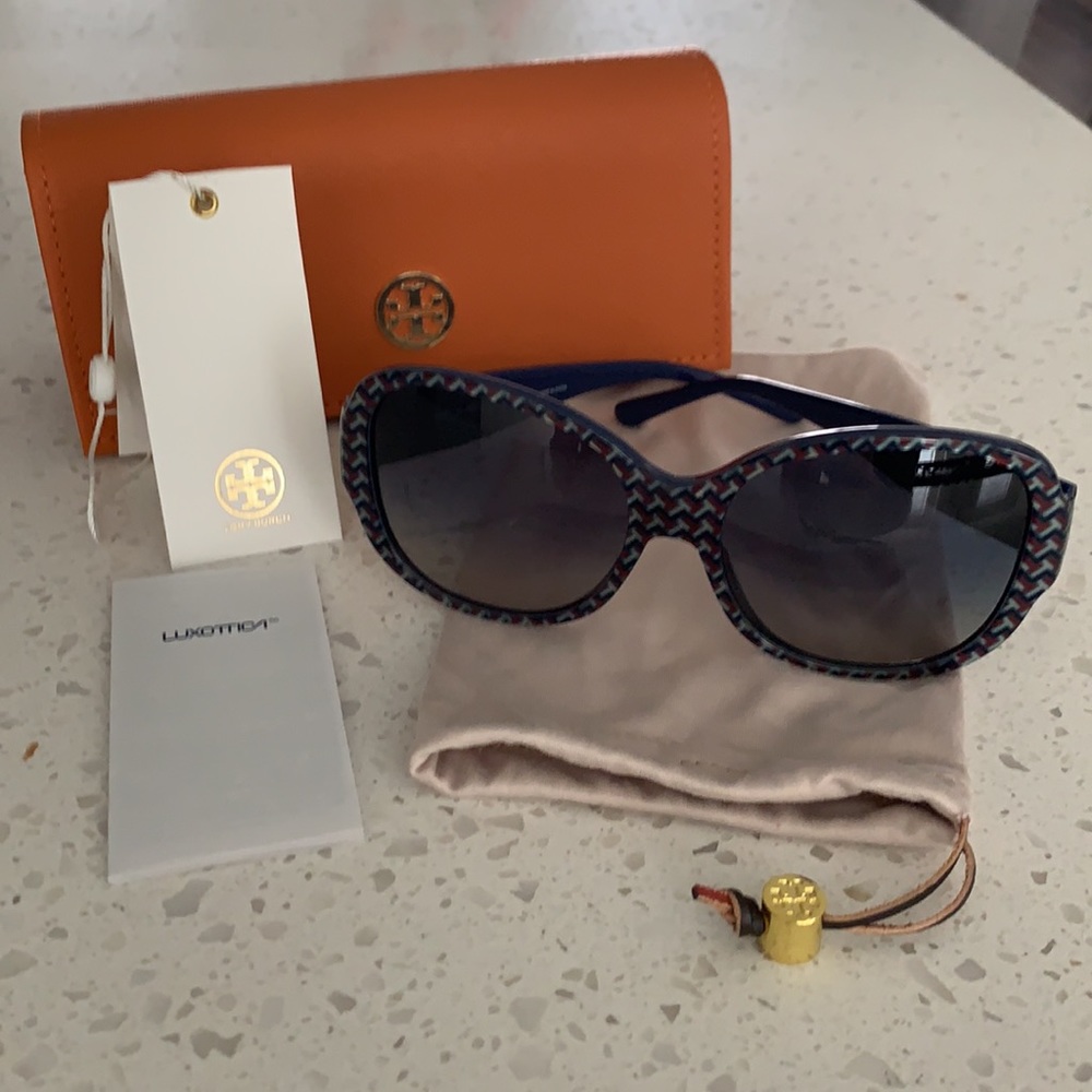 TORY BURCH Authentic T-Zig Zag Print Sunglasses New With Tag - Picture 9 of 16